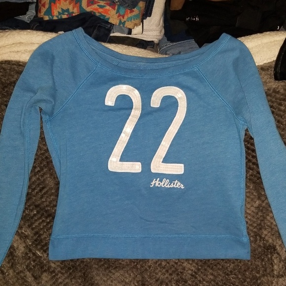 Holister sweater - Picture 1 of 6